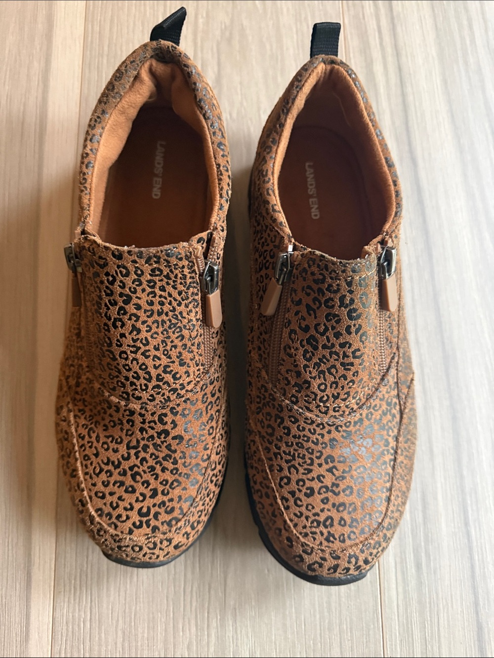 Lands' End Women's Leopard Print Moc Sneakers Size 9B